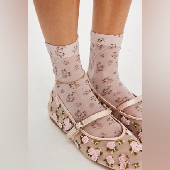 For Love and Lemons Floral Mid-Calf Socks - Picture 3 of 7